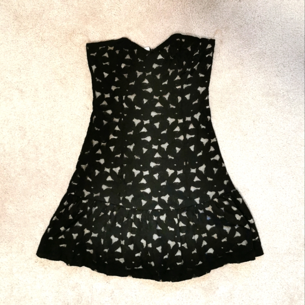 Strapless Corset-boned Ruffle Hem Mini Dress